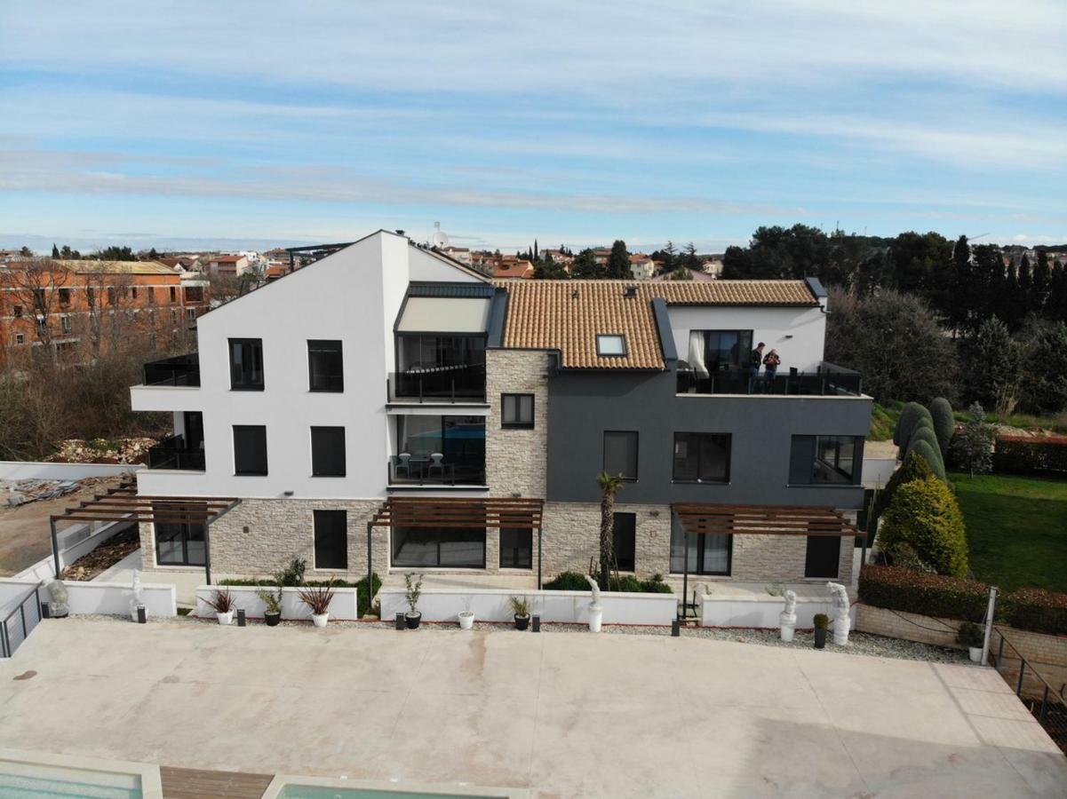 דירות מדולין Penthouse No6 מראה חיצוני תמונה